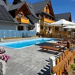 W Dolinie Tylicza & Wellness -gabinet Masazu, Saunarium-plac Zabaw, Rowery Elektryczne, Animacje Dla Dzieci