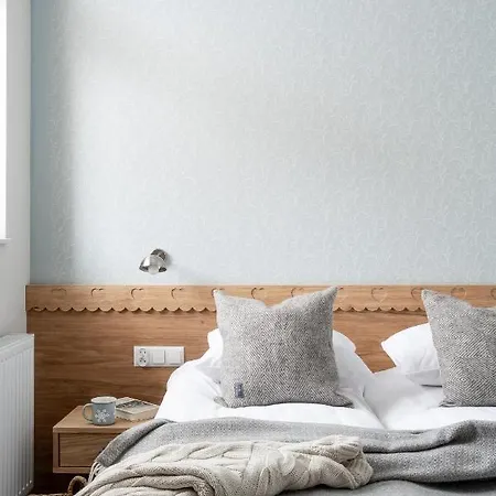 W Dolinie Tylicza 3*