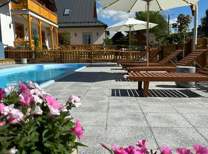 W Dolinie Tylicza ゲストハウス