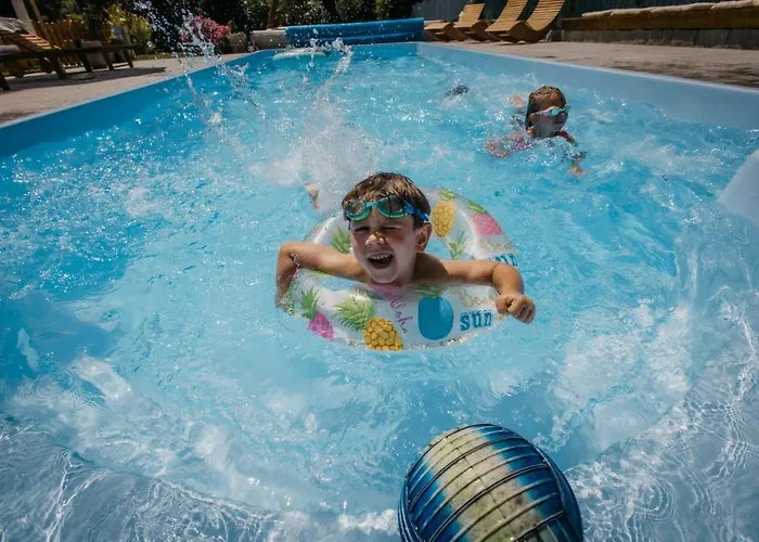 ゲストハウス W Dolinie Tylicza 3*